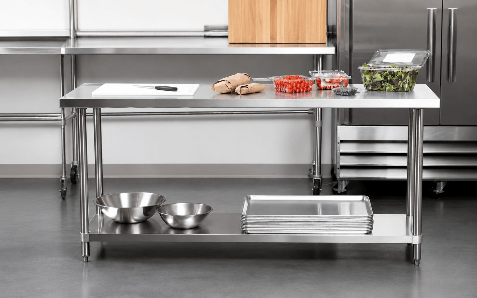 stainless-steel-work-tables