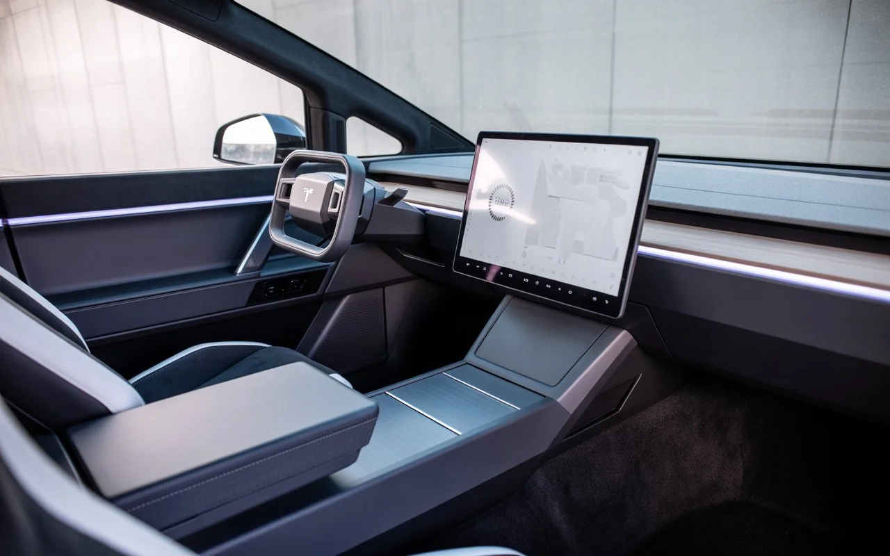cybertruck-interior-complete-guid